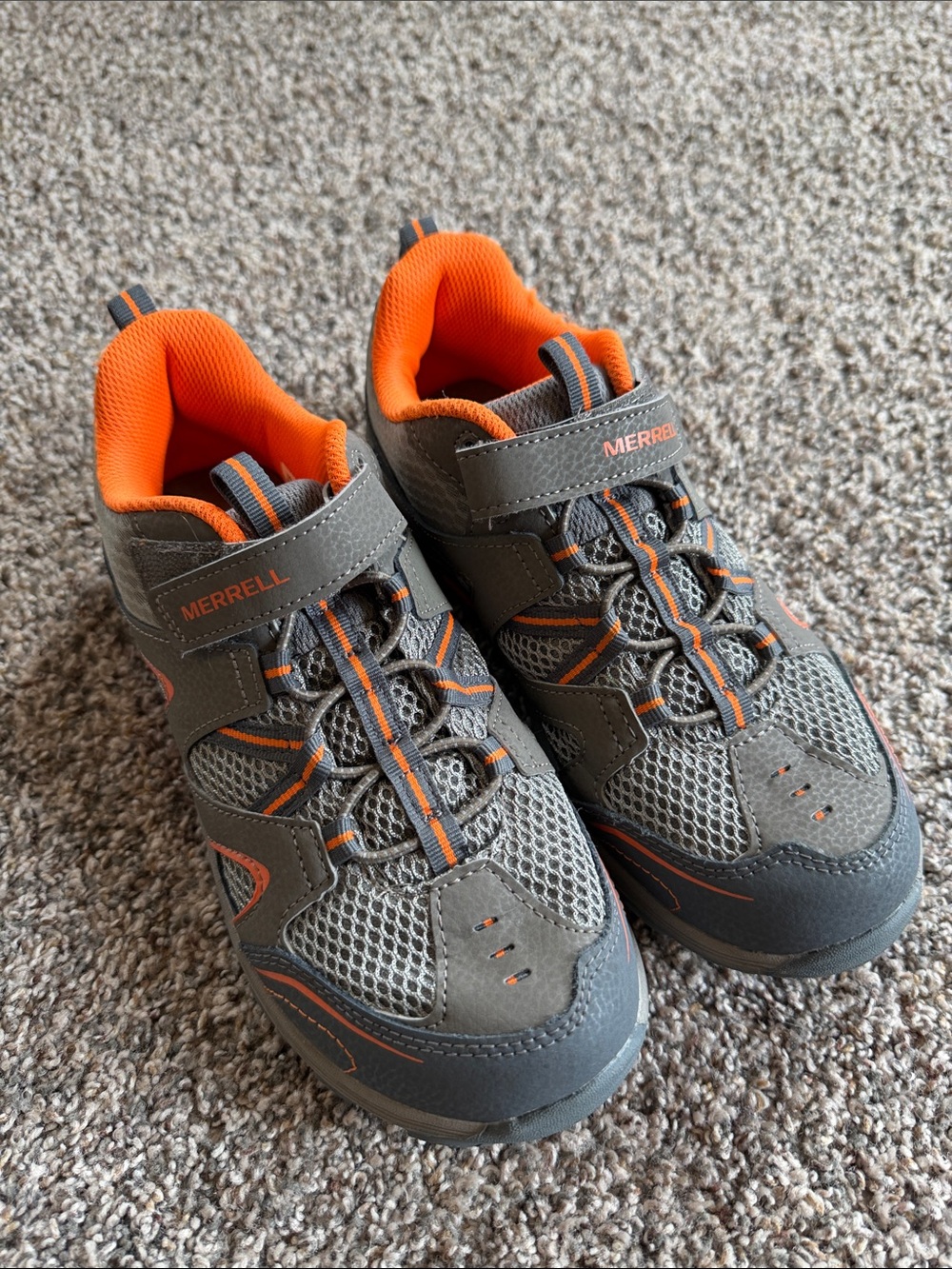 Merrell Men's Gray and Orange Trail Shoes Size 6